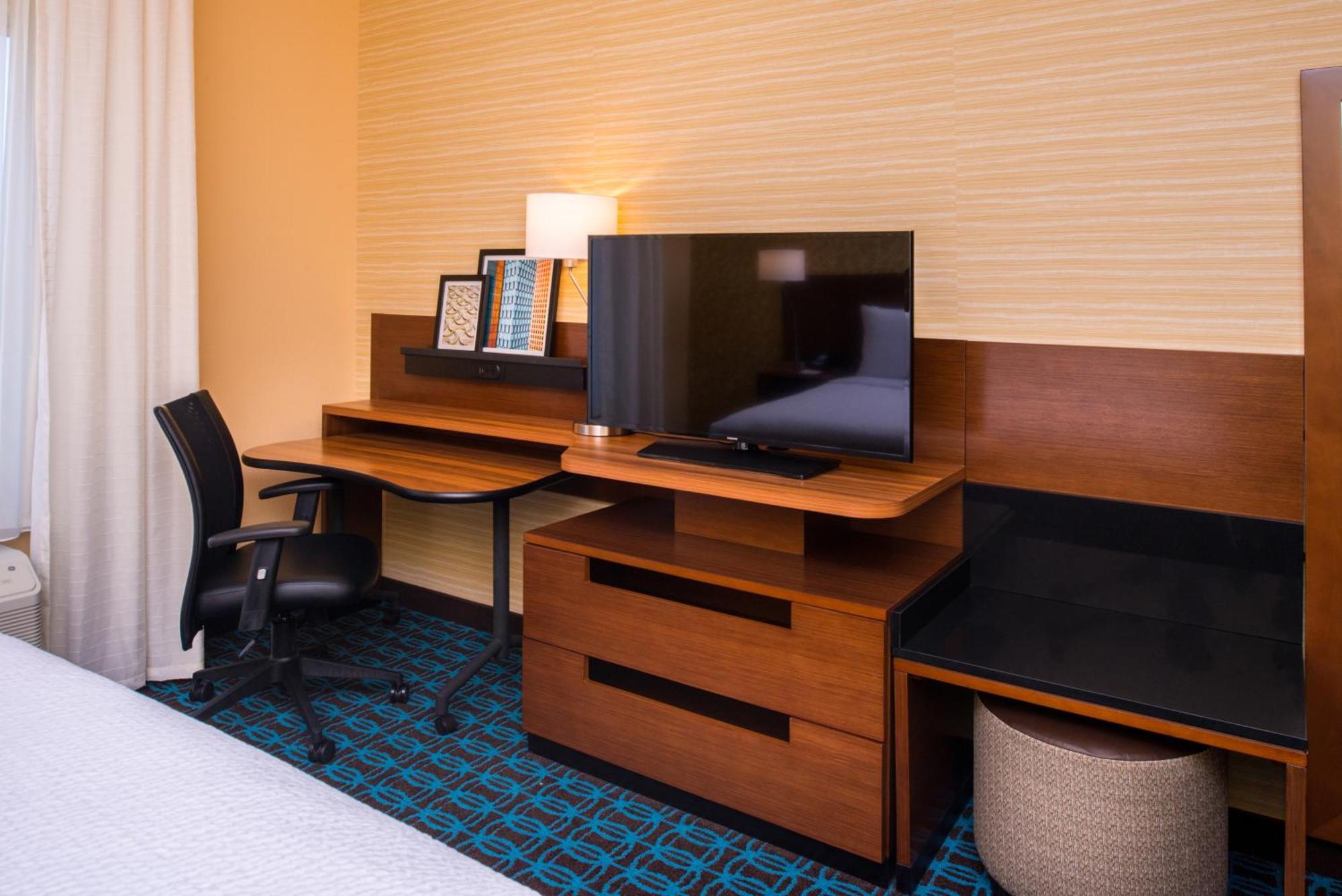 Fairfield Inn & Suites By Marriott Akron Stow Экстерьер фото